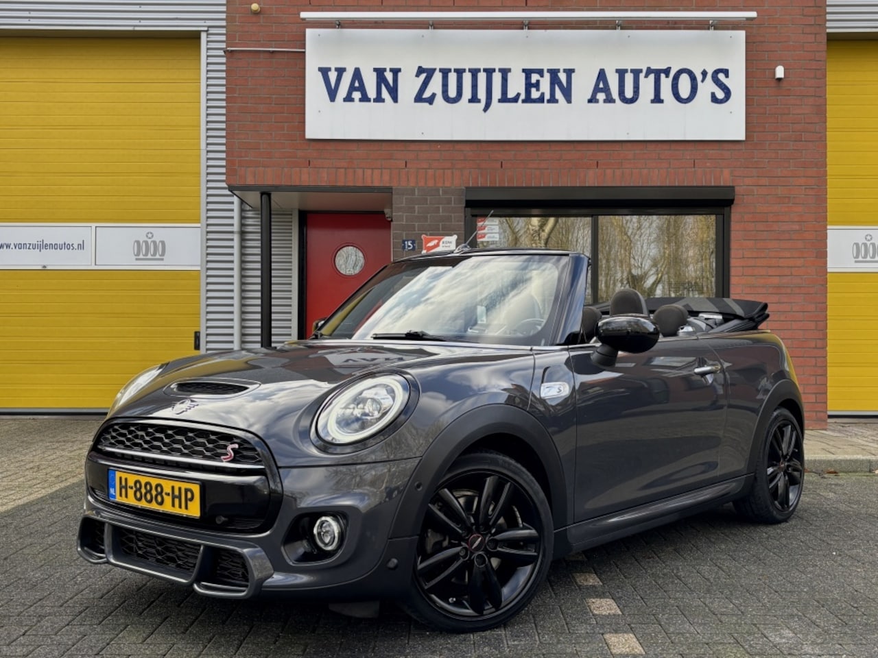 MINI Cabrio - Mini 2.0 Cooper S 192pk JCW AERO HK Keyless Automaat - AutoWereld.nl