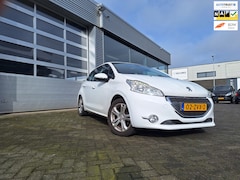 Peugeot 208 - 1.2 VTi Allure*NIEUW BINNEN/NOG POETSEN*Ecc*cruise