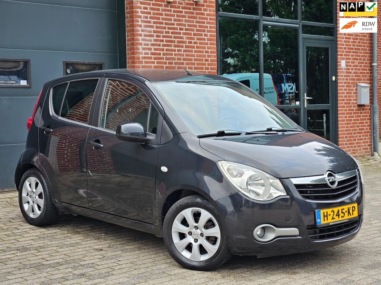 Opel Agila - 1.0 Essentia 1e Eignr|Airco|Lmv|Trekhaak|Nap|Boekjes - AutoWereld.nl