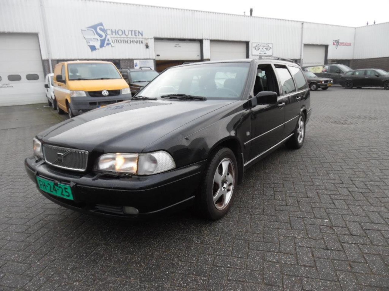 Volvo V70 - 2.5 Exclusive-Line 2.5 Exclusive-Line - AutoWereld.nl