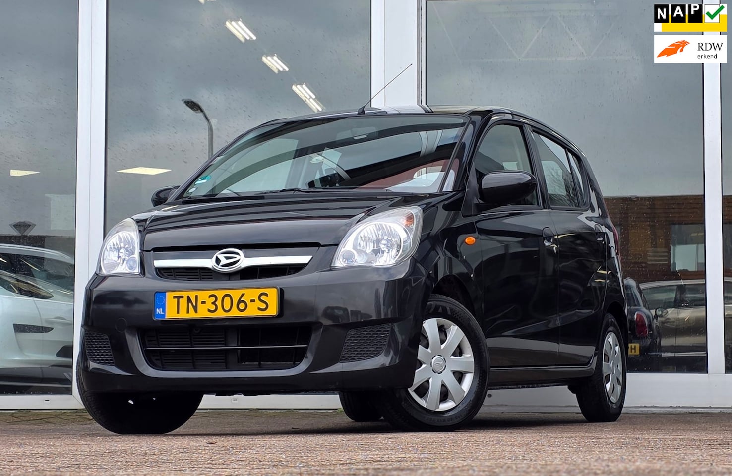 Daihatsu Cuore - 1.0i 12V Premium-Airco-APK 26-09-2025-5drs-Garantie-Mooi! - AutoWereld.nl