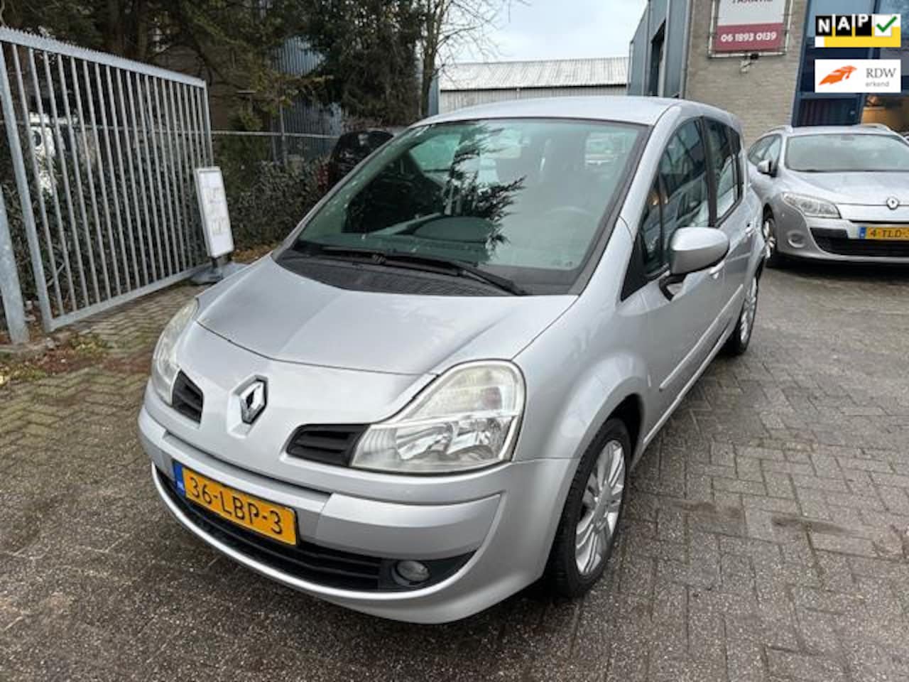 Renault Grand Modus - 1.2 TCE Exception 1.2 TCE Exception, Airco, Cruise Control, Half Leder, Apk 08/2025 - AutoWereld.nl