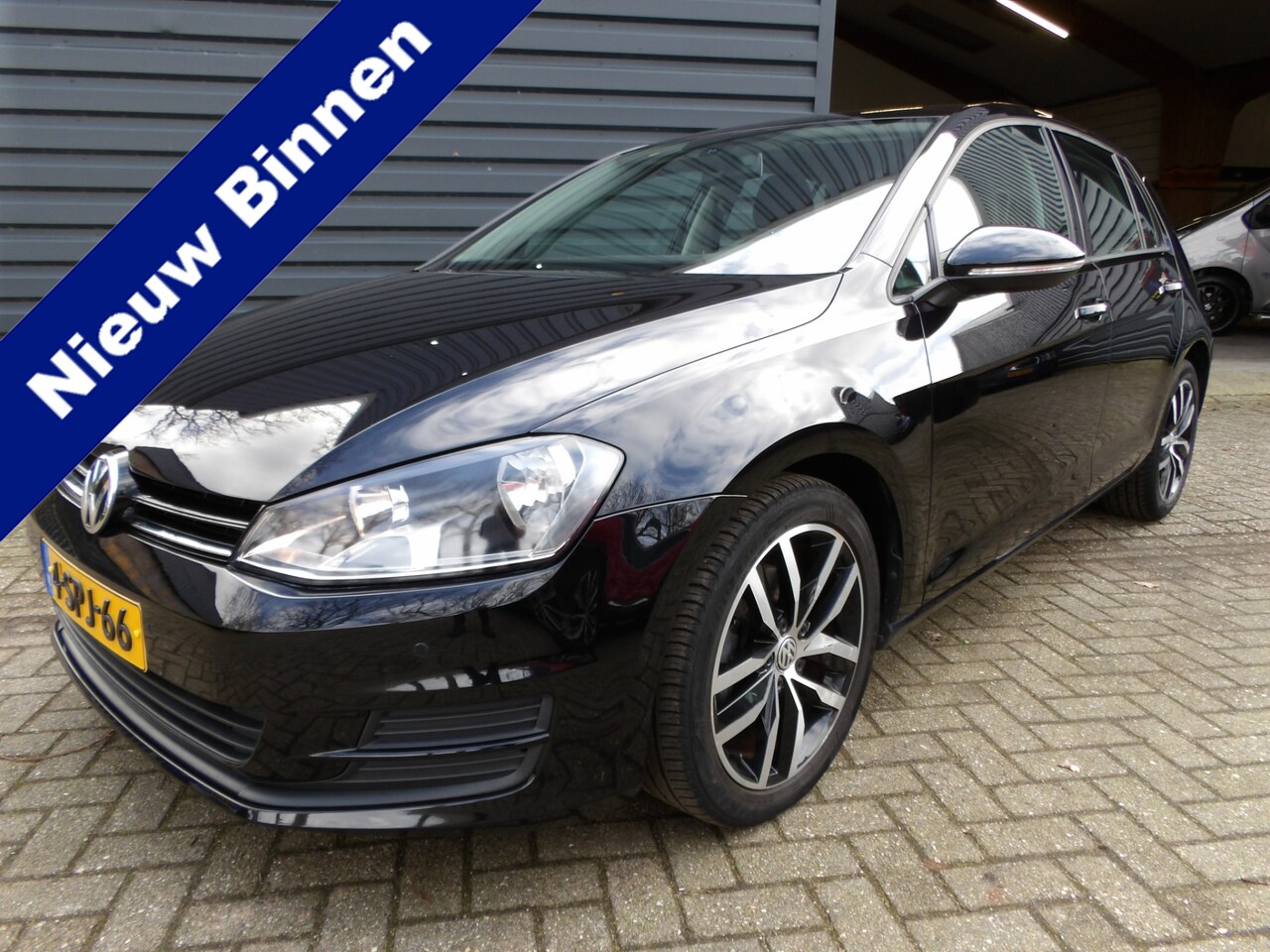 Volkswagen Golf - 1.2 TSI Comfortline Clima PDC Navi - AutoWereld.nl