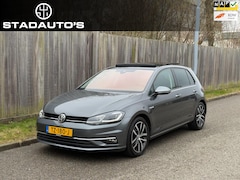 Volkswagen Golf - 1.5 TSI DSG Pano|Led|Camera|Digital Dash NAP