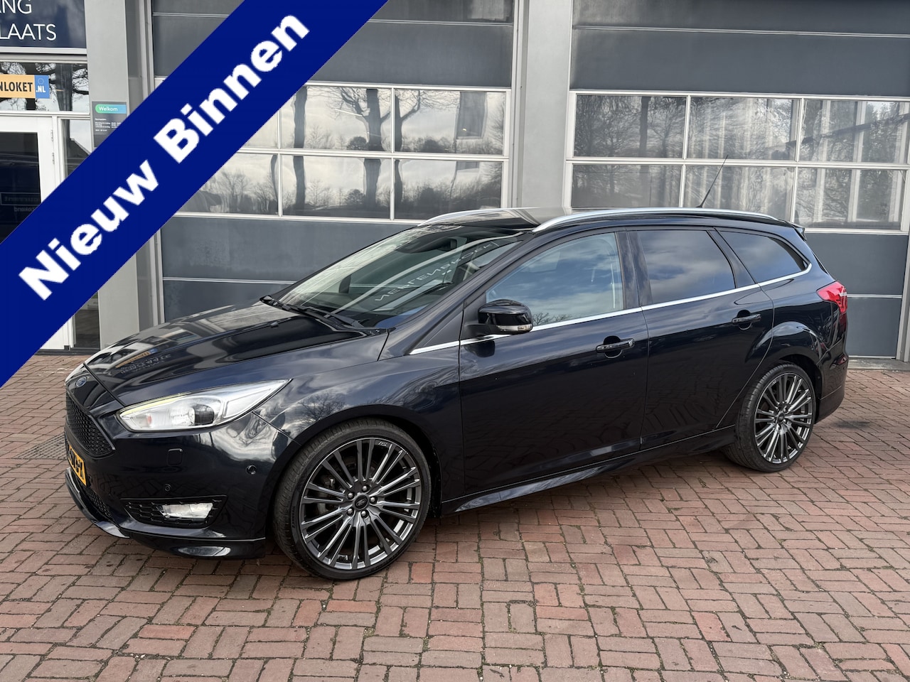 Ford Focus Wagon - 1.0 First Edition Bj 2015 km 143.147 126pk - AutoWereld.nl