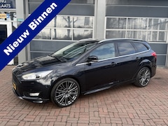 Ford Focus Wagon - 1.0 First Edition Bj 2015 km 143.147 126pk 2e eigenaar 19inch Navi Pdc Cruise