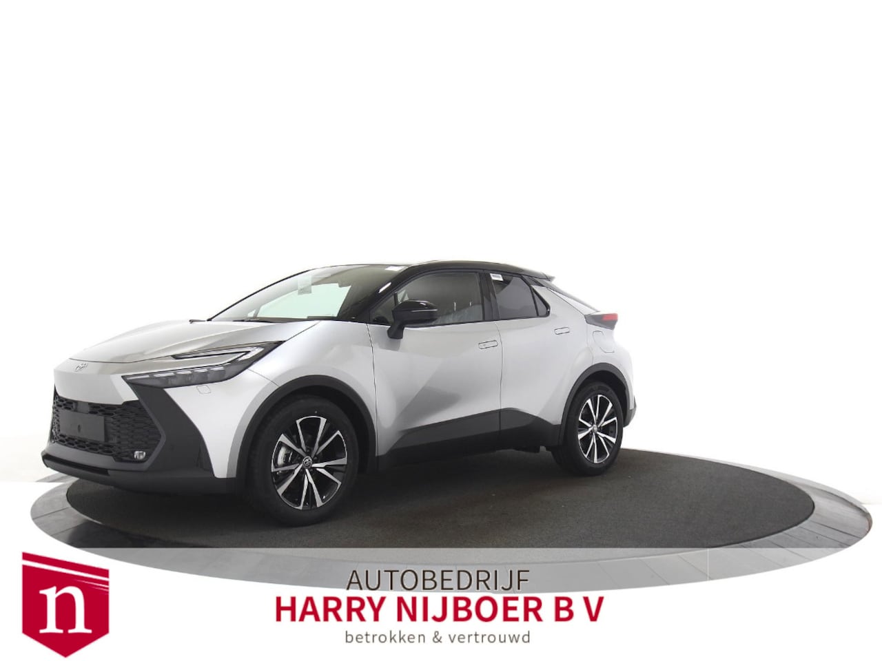 Toyota C-HR - 1.8 Hybrid 140 First Edition Cruise control adaptief / Keyless start / Navigatiesysteem - AutoWereld.nl