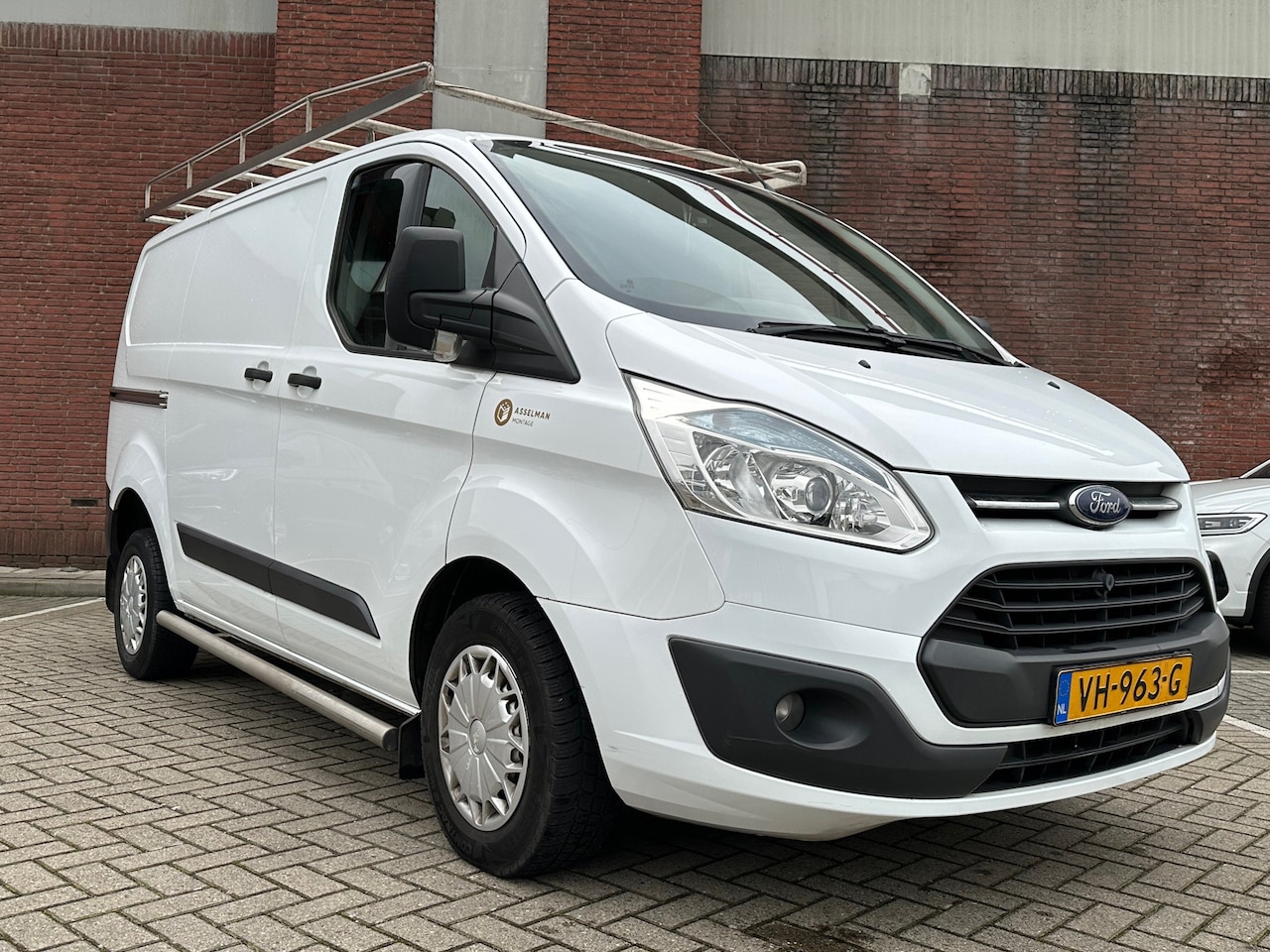 Ford Transit Custom - 270 2.2 TDCI L1H1 Trend|3 ZITS|AIRCO| IMPERIAAL|TREKHAAK - AutoWereld.nl