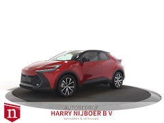 Toyota C-HR - 1.8 Hybrid 140 First Edition Navigatiesysteem / Keyless start / stoelverwarming voor