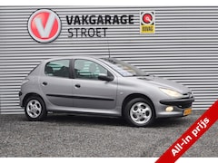 Peugeot 206 - 1.4 Gentry Premium | ac | jaarbeurt | lichtmetaal | half leer in