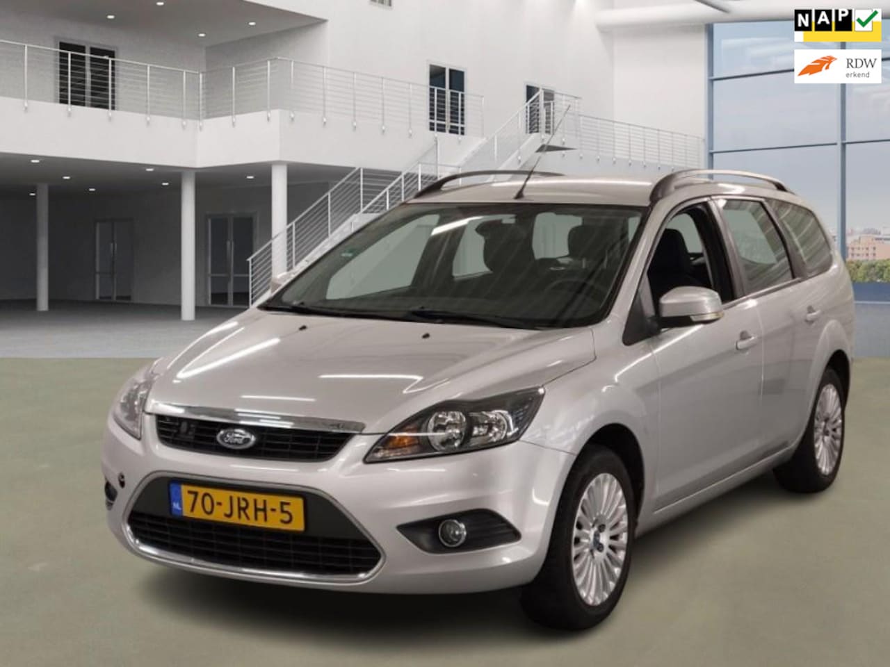 Ford Focus Wagon - 1.8 Titanium Flexi Fuel 1.8 Titanium Flexi Fuel - AutoWereld.nl