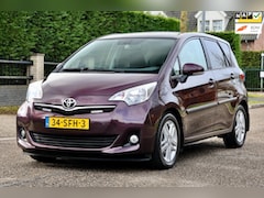 Toyota Verso S - 1.3 VVT-i Dynamic | AUTOMAAT | PANO | NAVI | CRUISE | CLIMA | TREKHAAK | NAP | ZEER MOOIE