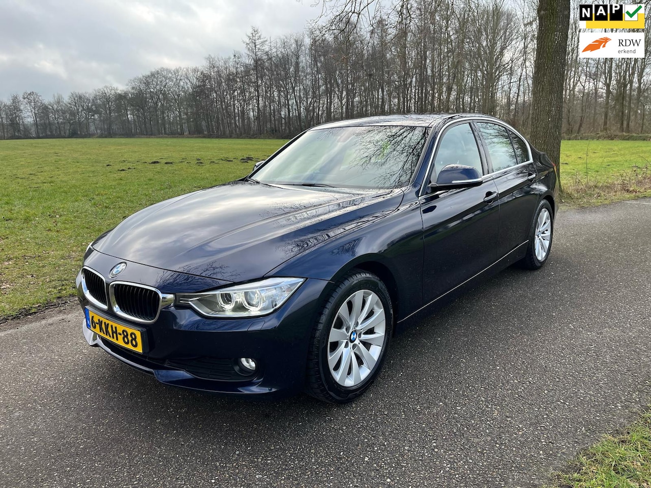 BMW 3-serie - 320i EfficientDynamics Edition Upgrade Edition / Navi / Xenon / PDC / NAP / - AutoWereld.nl