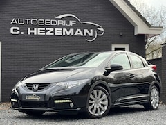 Honda Civic - 1.4 Sport Business Edition 1e eigenaar DealerOH Camera Navigatie MF stuurwiel