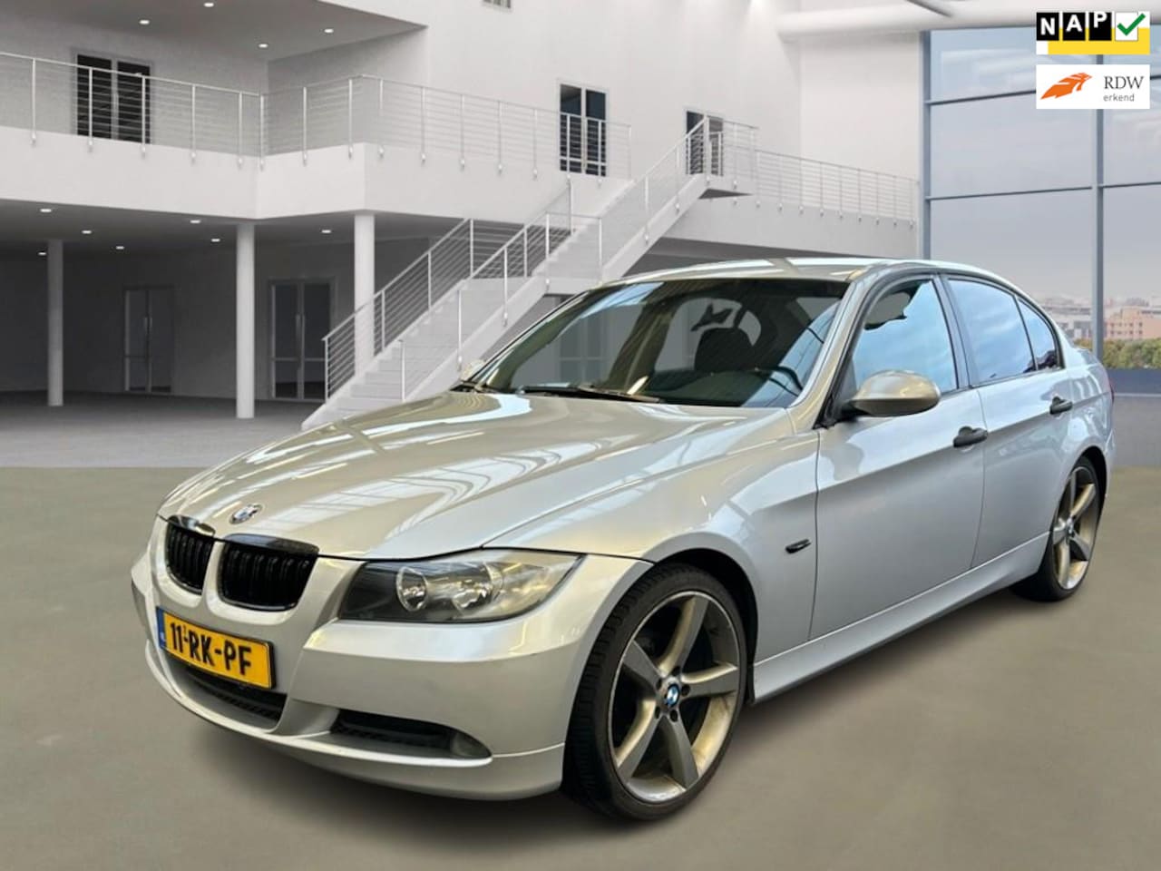 BMW 3-serie - 320i Dynamic Executive 320i Dynamic Executive - AutoWereld.nl