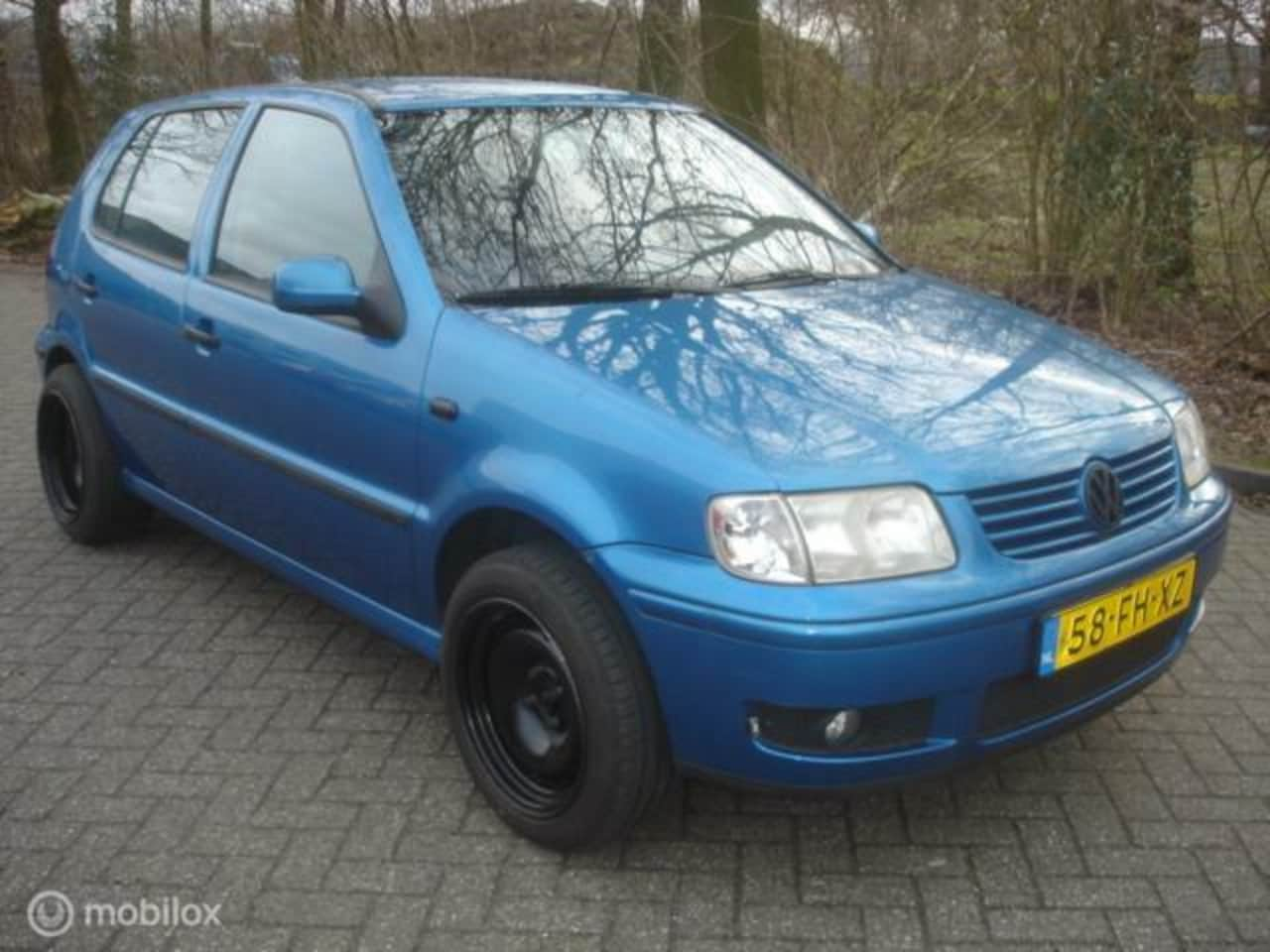 Volkswagen Polo - 1.4 MPI Trendline 5 deurs APK 18-9-2025 - AutoWereld.nl