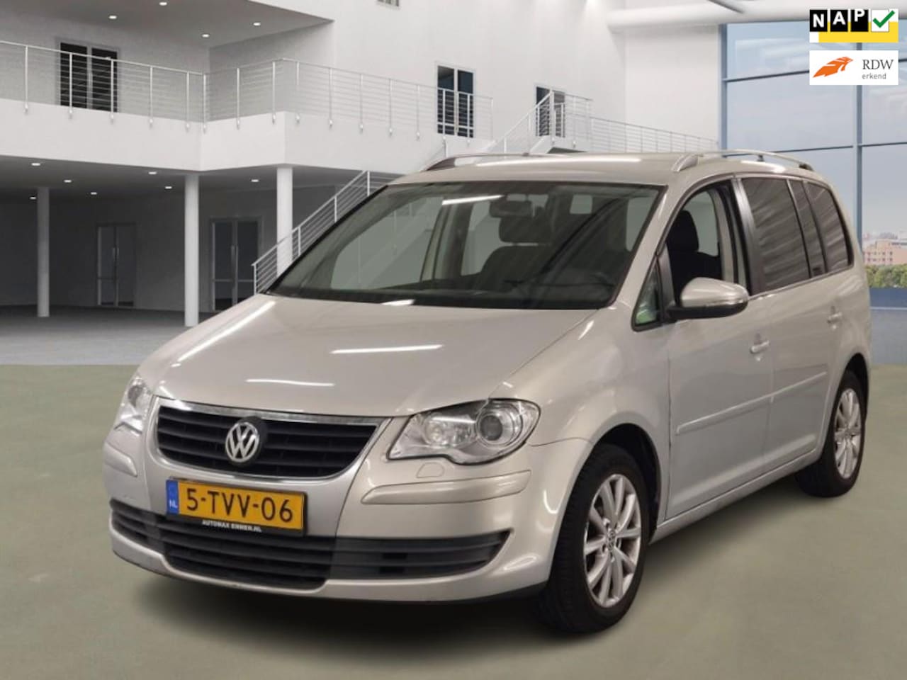 Volkswagen Touran - 1.4 TSI Highline 1.4 TSI Highline - AutoWereld.nl