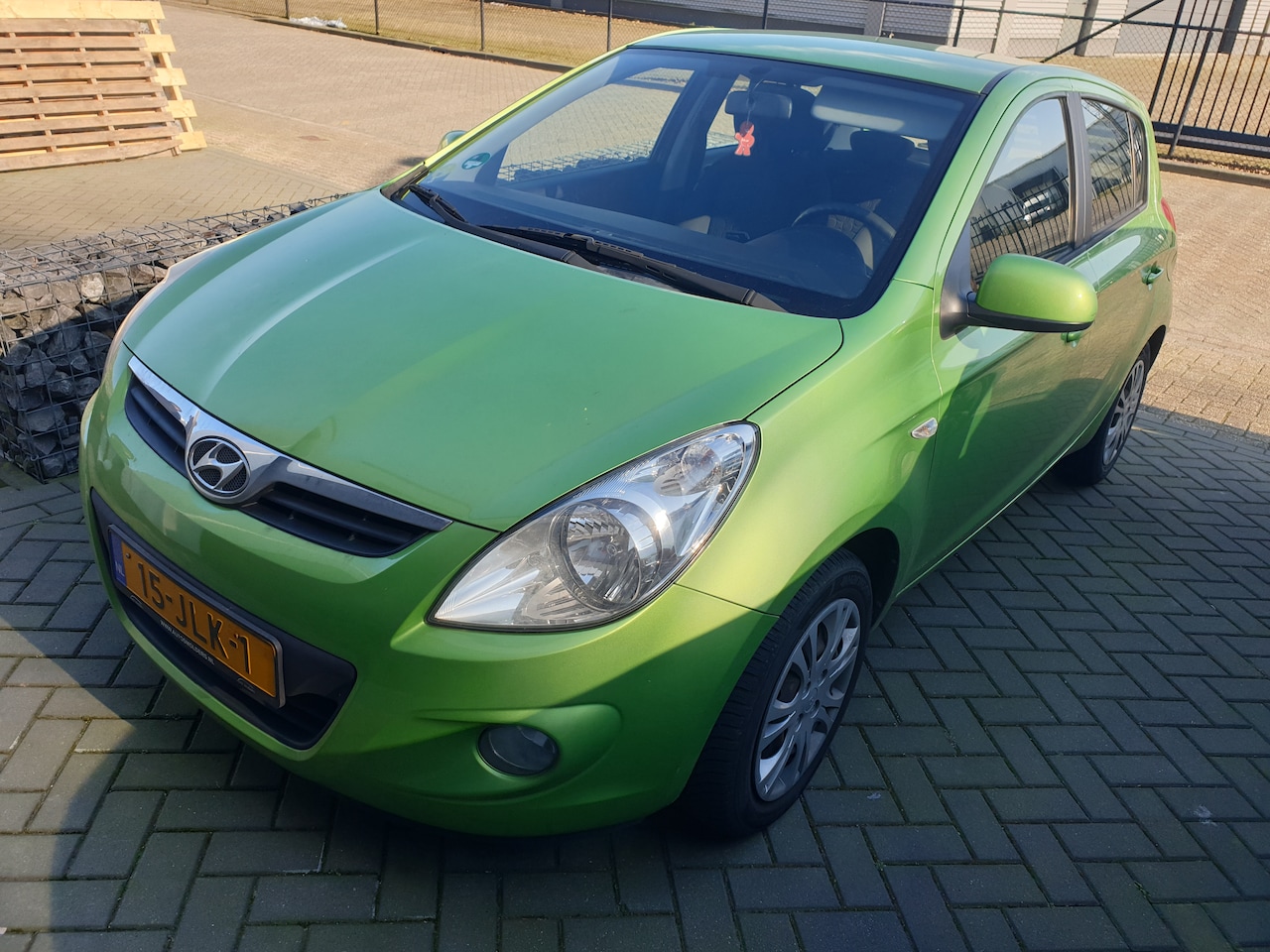 Hyundai i20 - 1.4i DynamicVersion - AutoWereld.nl