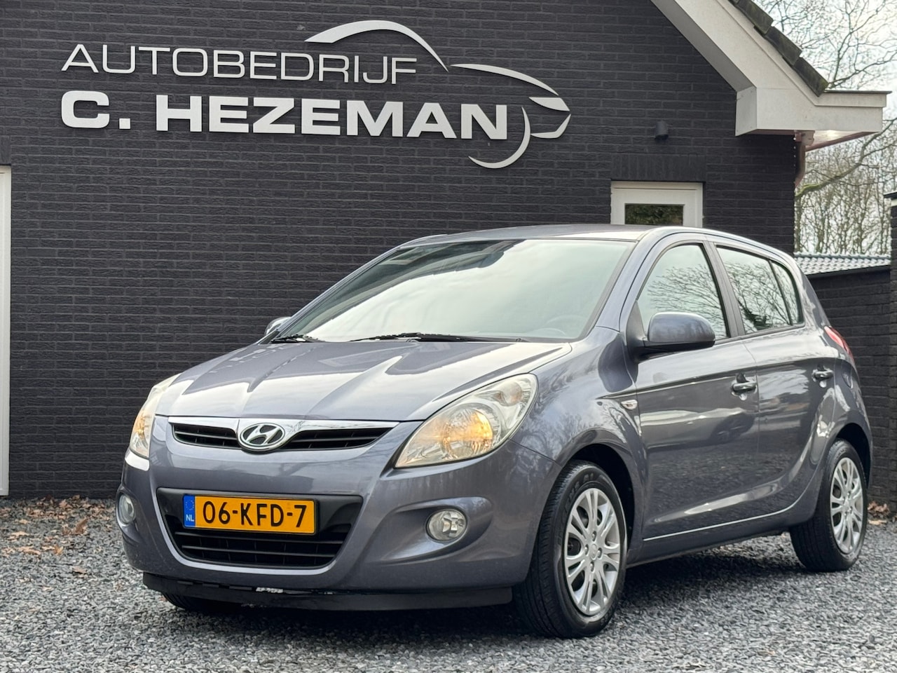 Hyundai i20 - 1.4i DynamicVersion Airco MF stuurwiel AUX USB 5 Deurs elektrisch pakket - AutoWereld.nl