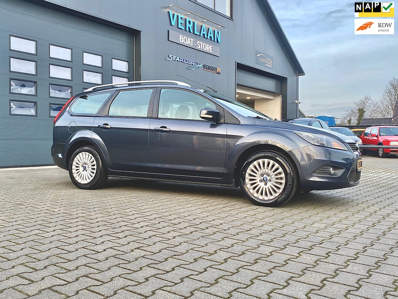 Ford Focus Wagon - 1.6 Titanium Clima|Cruise|Navi ( Trekhaak ) - AutoWereld.nl