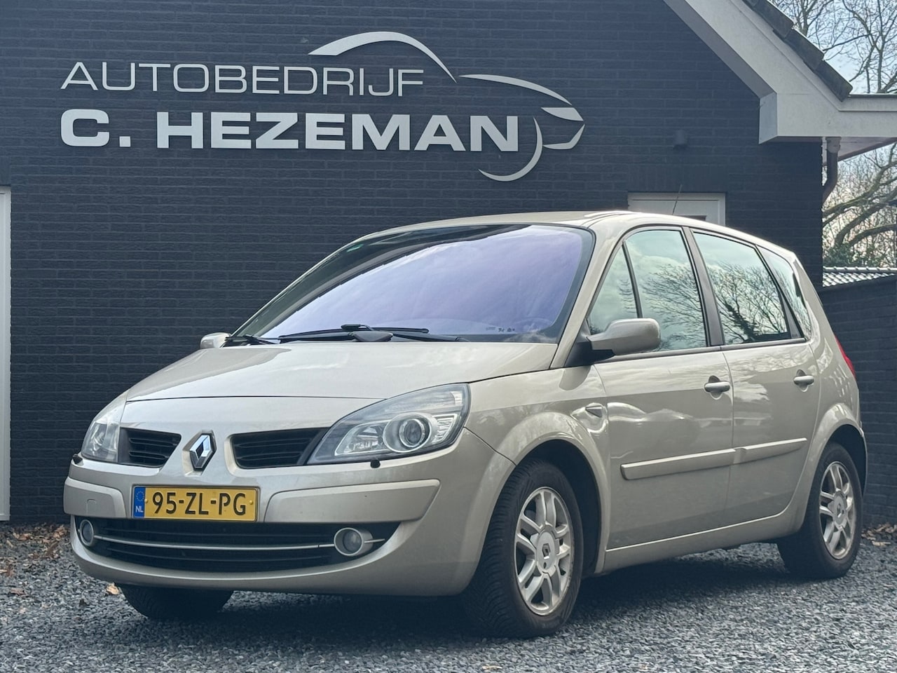 Renault Scénic - 1.6-16V Tech Line Automaat Cruise & Climate Control Navigatie - AutoWereld.nl