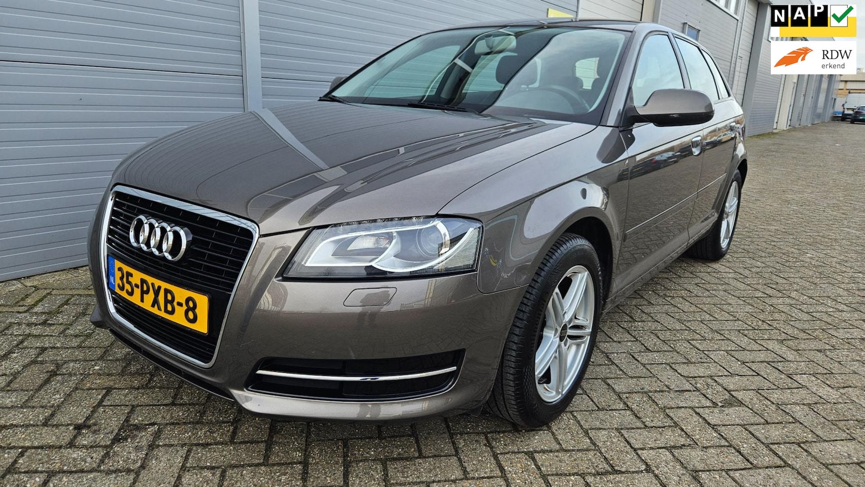 Audi A3 Sportback - 1.4 TFSI Attraction Pro Line Business LEER | Cruise | Xenon |APK 02-2026 - AutoWereld.nl