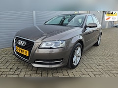 Audi A3 Sportback - 1.4 TFSI Attraction Pro Line Business LEER | Cruise | Xenon |APK 02-2026