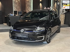 Volkswagen Golf - 1.4 TSI GTE|PANO|LEDER|BOMVOL