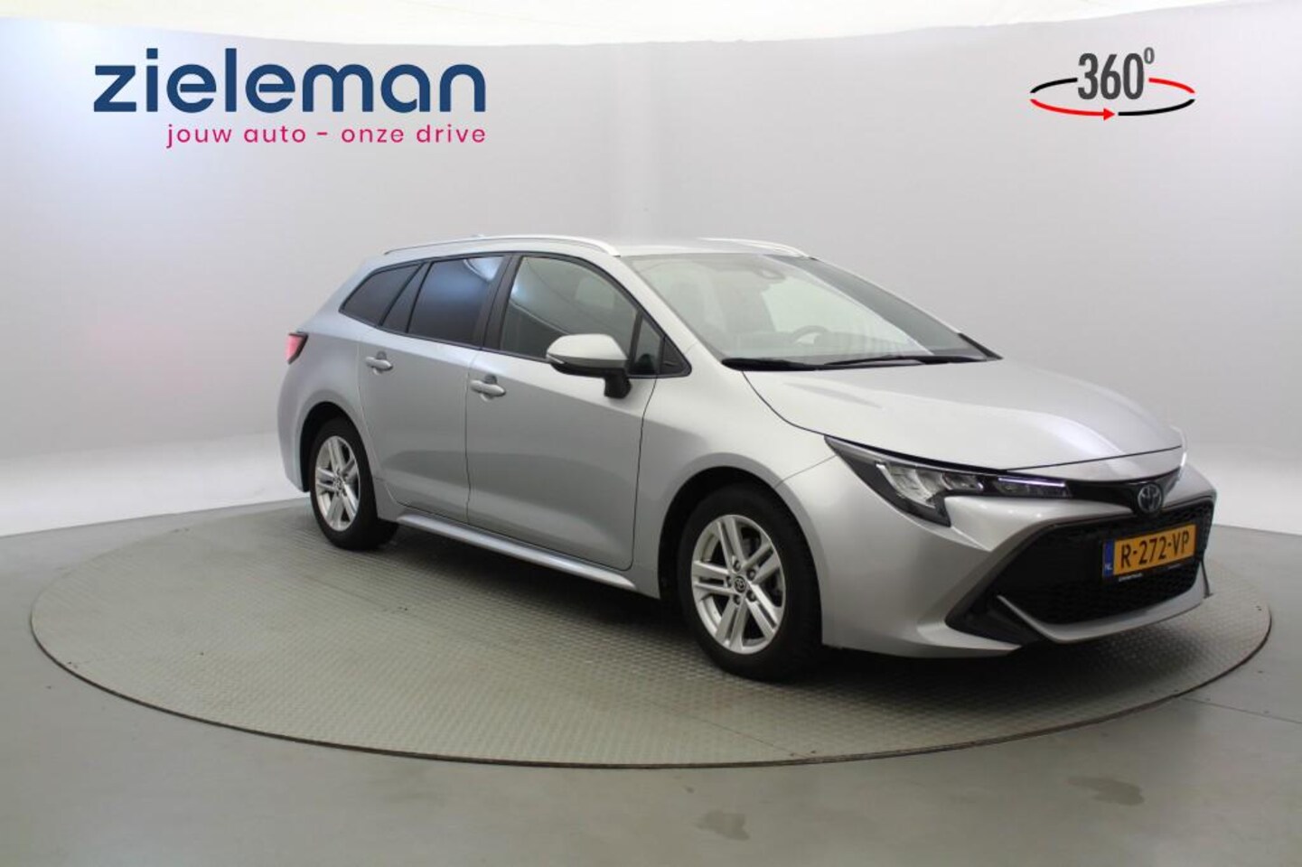 Toyota Corolla - Touring 1.8 Hybrid Active - Carplay Camera, Clima - AutoWereld.nl