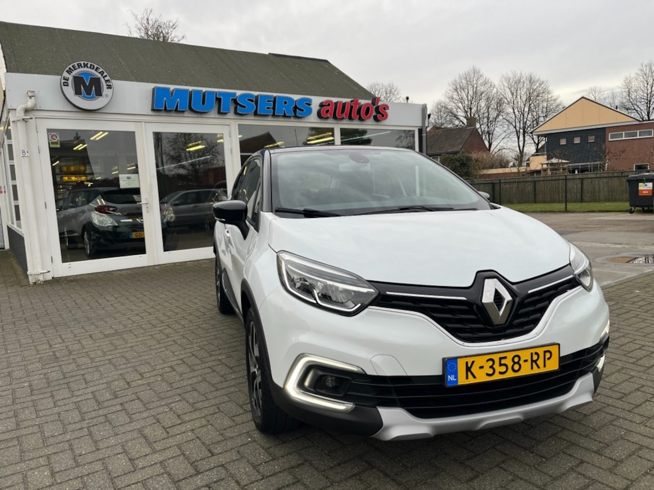 Renault Captur - 0.9 TCe Intens 0.9 TCE INTENS, Full Options, perfecte staat! - AutoWereld.nl