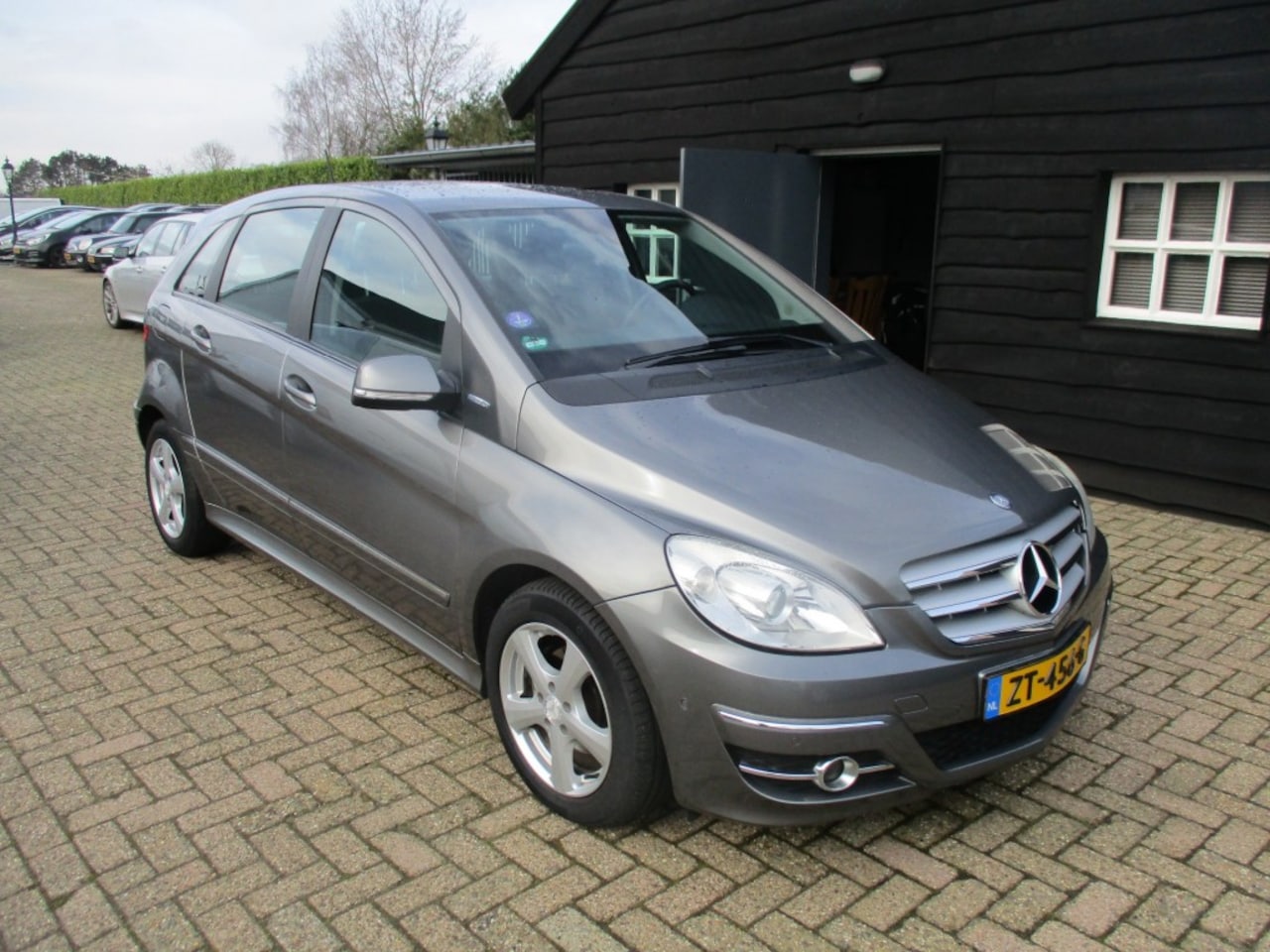 Mercedes-Benz B-klasse - 180 BlueEFFICIENCY Busines Class - AutoWereld.nl