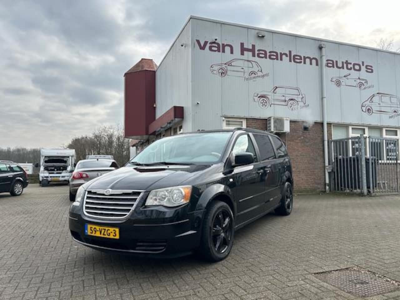 Chrysler Grand Voyager - 3.8 V6 LX 3.8 V6 LX - AutoWereld.nl