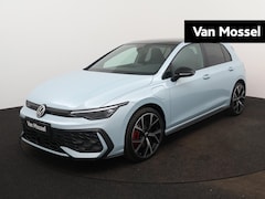 Volkswagen Golf - 1.5 eHybrid GTE 272 PK | Panoramadak | Navigatie | Black style | Apple Carplay | IQ Lights