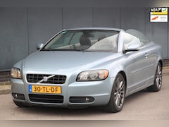 Volvo C70 Convertible - 2.4i Momentum Automaat/Leer/Navigatie/170PK/5 Cilinder/Apk 06-2024