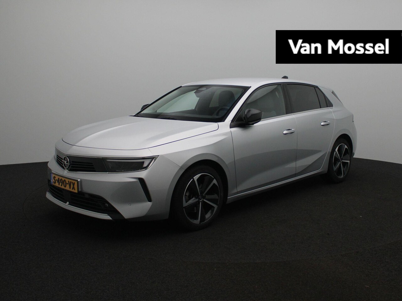 Opel Astra - 1.2 Elegance | Automaat | Camera | Navigatie | Apple Carplay/Android Auto - AutoWereld.nl