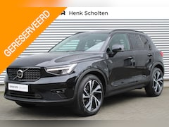 Volvo XC40 - T5 Plug-in Hybrid Ultimate Dark | Panoramisch Schuif-/Kanteldak | Lederen Bekleding | 360°