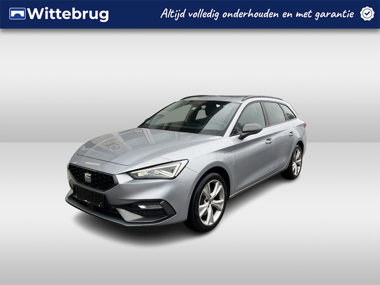 Seat Leon Sportstourer - 1.4 TSI eHybrid PHEV FR Business Intense / AUTOMAAT/ PANO/ CAMERA/ PARK. SENSOREN/ STOEL-S - AutoWereld.nl