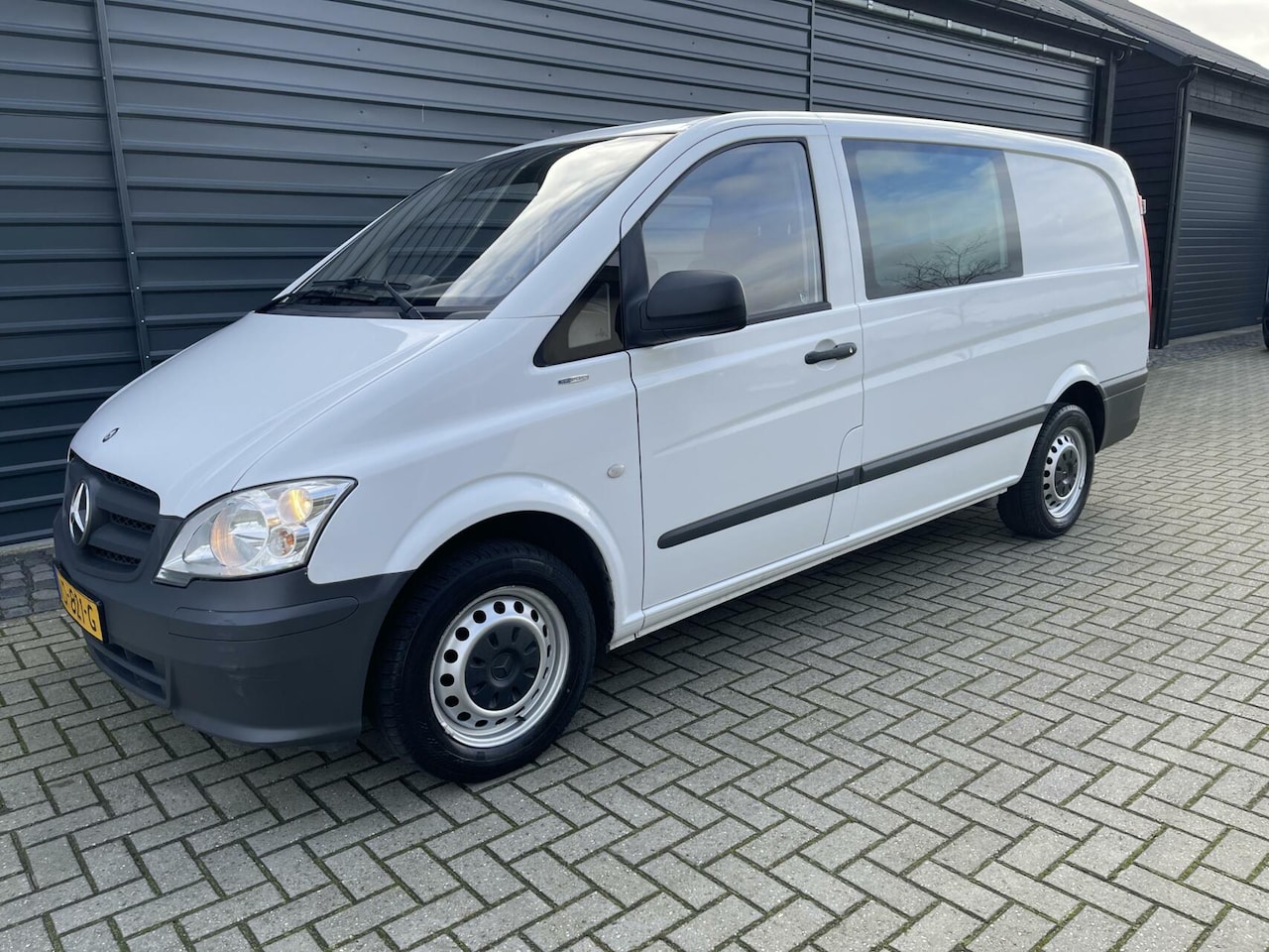 Mercedes-Benz Vito - Bestel 113 CDI 320 Lang DC Luxe - AutoWereld.nl