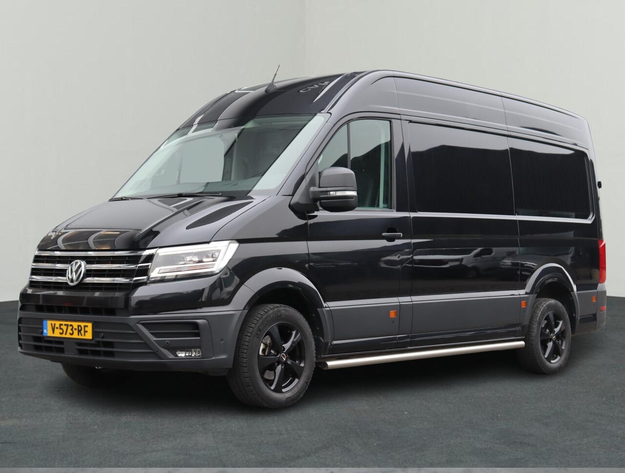 Volkswagen Crafter - 30 2.0 TDI L3H3 Highline | Verwarmde Voorruit | Trekhaak | ACC - AutoWereld.nl