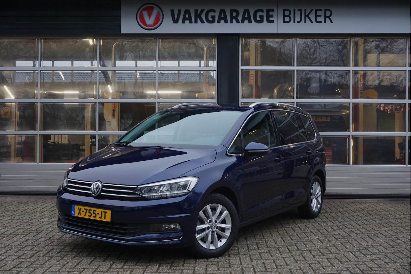 Volkswagen Touran - 1.5 TSI Highline 7p 1.5 TSI Highline 7p - AutoWereld.nl