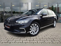 Volkswagen Passat Variant - 1.4 TSI PHEV GTE | Head-Up | Trekhaak | Camera |