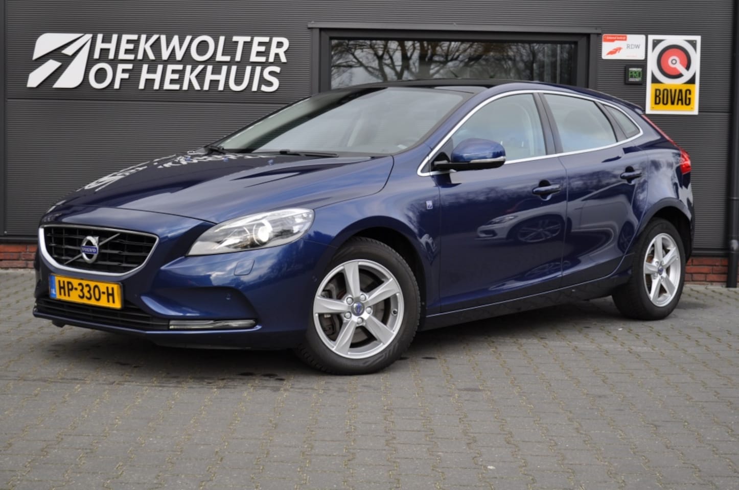 Volvo V40 - 1.5 T2 Ocean Race | Navi | H/K | Camera | Automaat - AutoWereld.nl