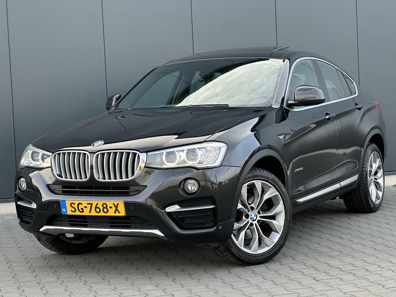 BMW X4 - xDrive20I High Executive Schuifdak - Leder - Head Up - Harman/Kardon - AutoWereld.nl