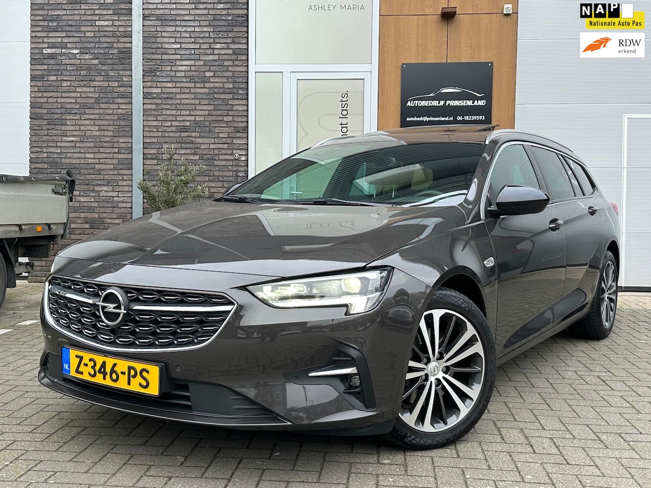 Opel Insignia Sports Tourer - 2.0 CDTI Ultimate | automaat | panoramadak | - AutoWereld.nl