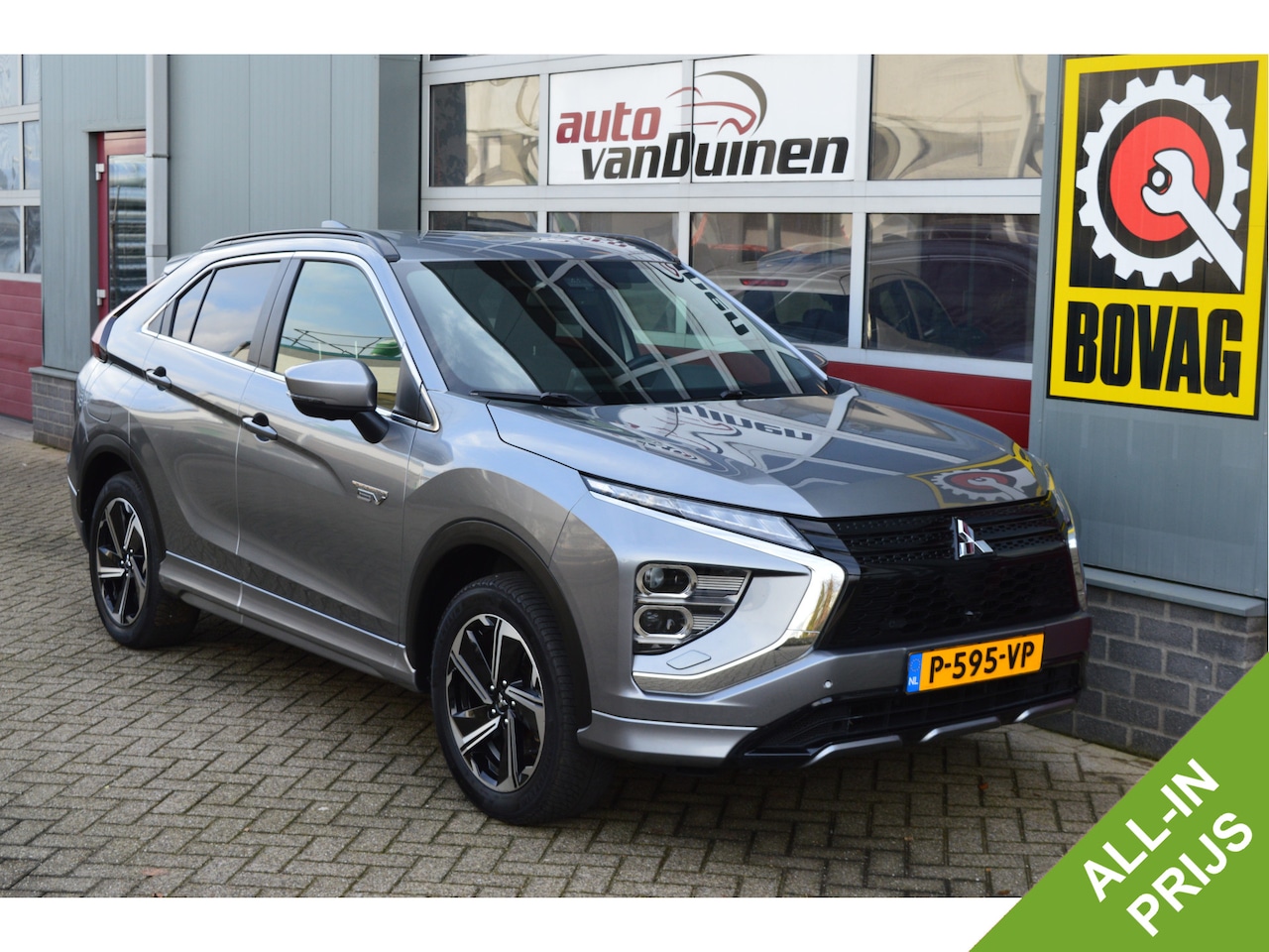 Mitsubishi Eclipse Cross - 2.4 PHEV Executive O.a: Haak ,Keyless, Carplay, DAB, Clima, Stoelverw, Etc. All-in prijs! - AutoWereld.nl