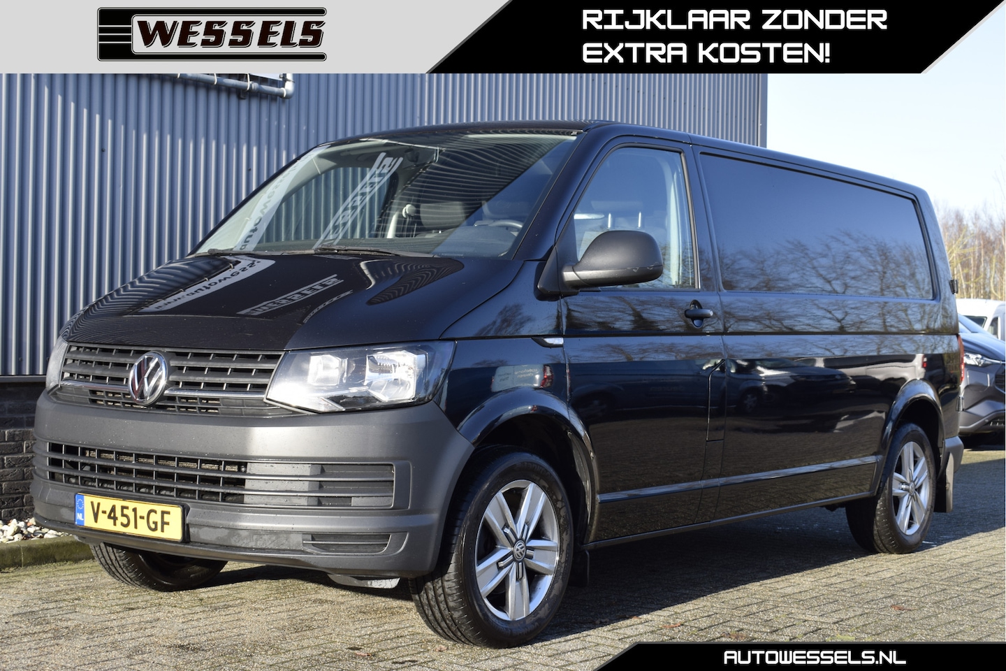 Volkswagen Transporter - 2.0 TDI L2H1 Trendline Cruise, A/C, Bluetooth, PDC - AutoWereld.nl