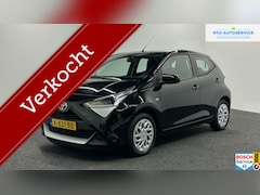 Toyota Aygo - 1.0 VVT-i x-joy CAMERA CARPLAY CRUISE CONTROL