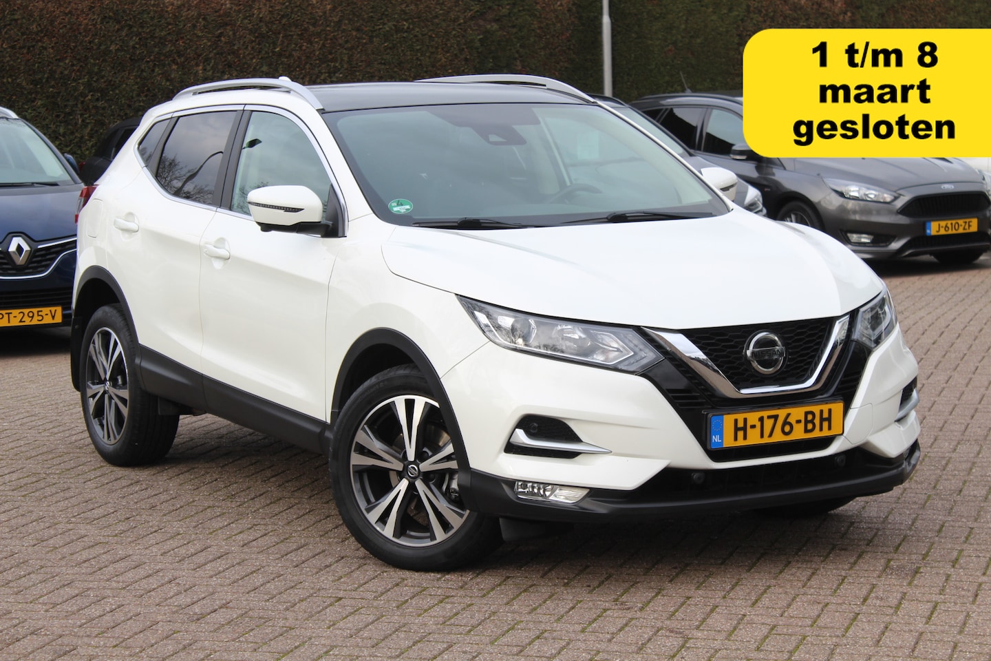 Nissan Qashqai - 1.3 DIG-T Tekna / Panoramadak / 360Camera / Half leder / 19'' / Keyless / DAB / Navigatie - AutoWereld.nl