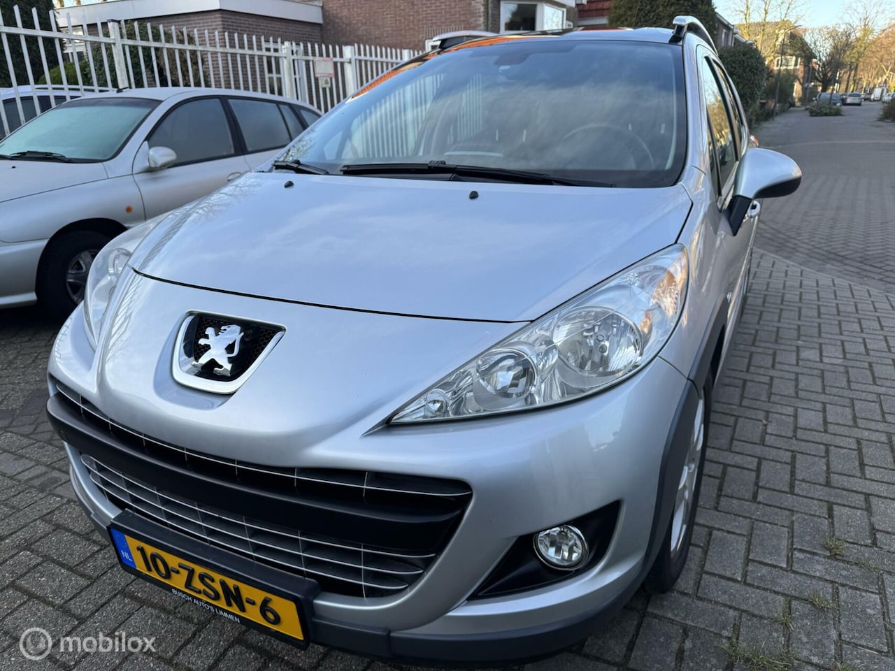 Peugeot 207 SW - 1.6 VTi XS 1.6 VTi XS - AutoWereld.nl