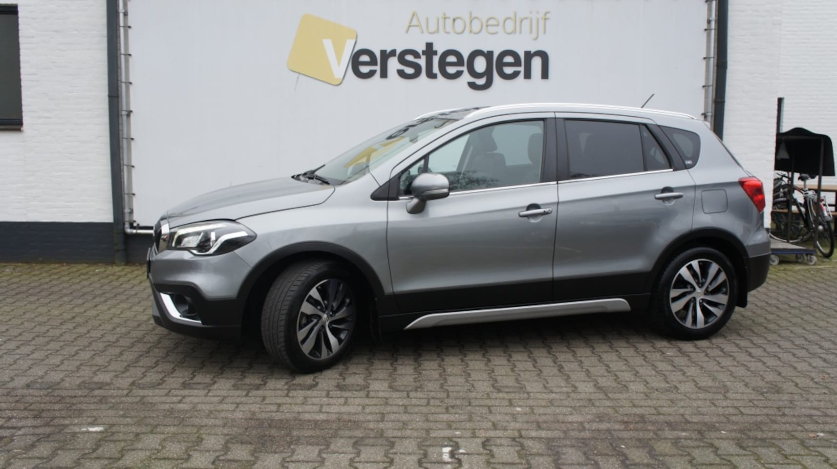 Suzuki S-Cross - 1.4 B.jet High Ex. - AutoWereld.nl